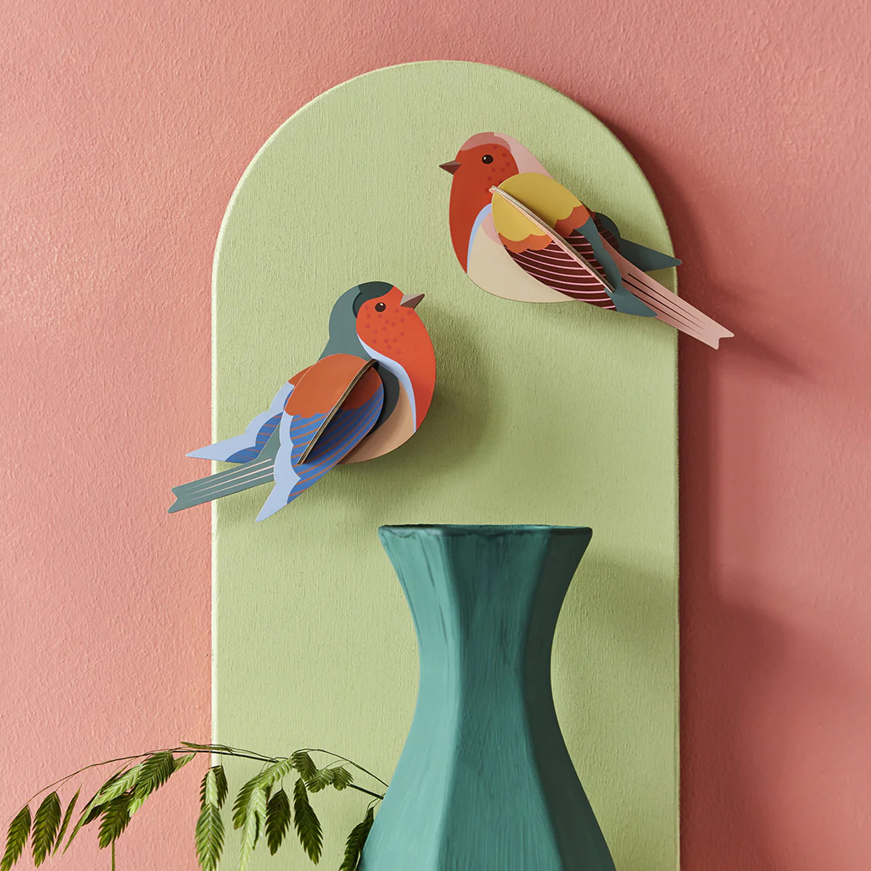 3D Cardboard Model Kit | Wall Art | B6 | Garden Birds | Robins | Studio Roof